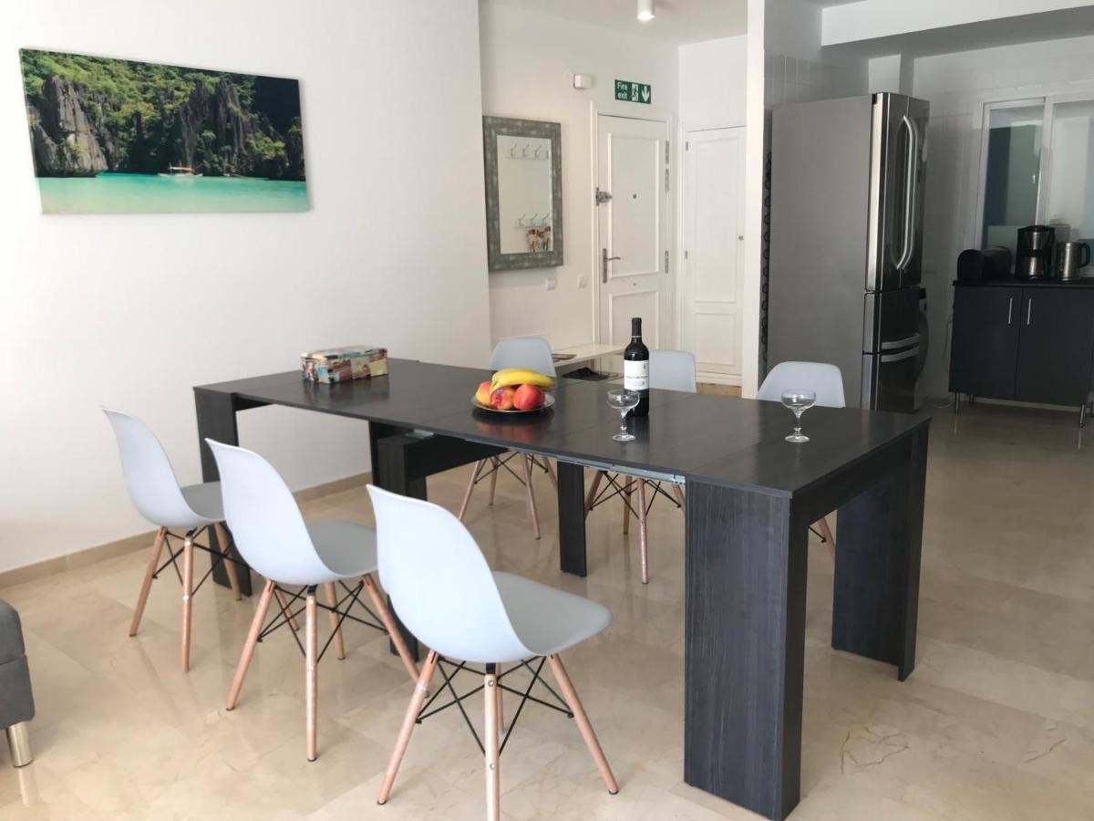 Seashape Apartment In Manilva Zewnętrze zdjęcie