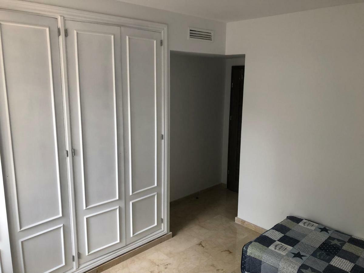 Seashape Apartment In Manilva Zewnętrze zdjęcie